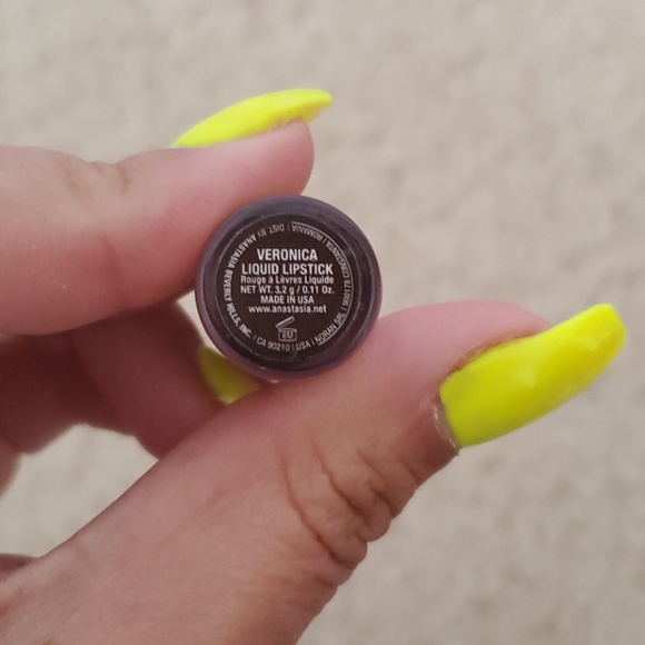 Lipstick - Picture 2 of 2